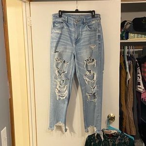 American Eagle Stretch Mom Jeans